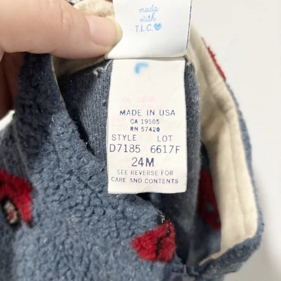 Hartstrings Boys Blue and Red Fleece Vest with Toy Truck Pattern Size 24M Vtg - Picture 8 of 9
